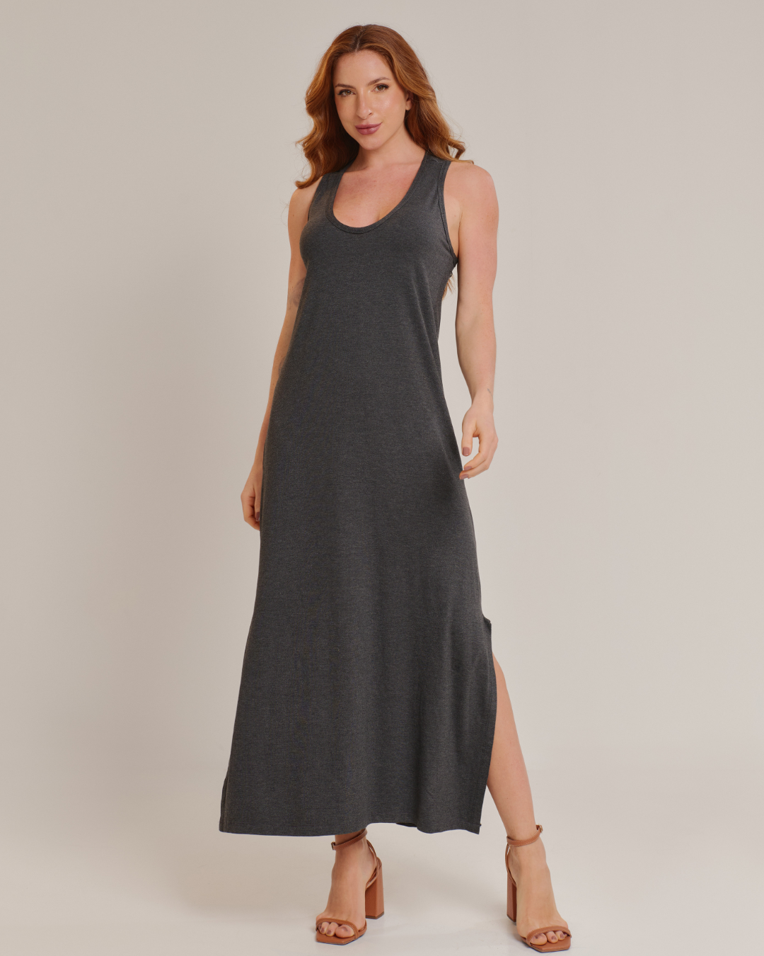 Vestido Casual Longo Feminino Regata com Fenda Lateral e Tecido Leve grafite - ALYA