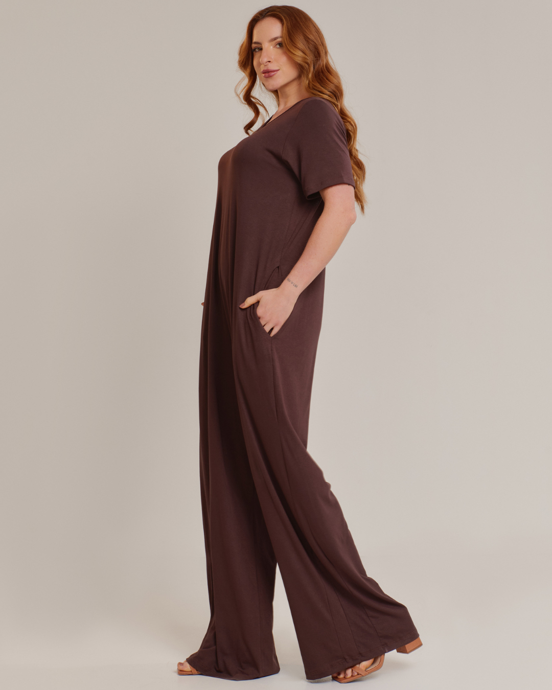 Macacão Longo Feminino Básico Marrom - ALYA