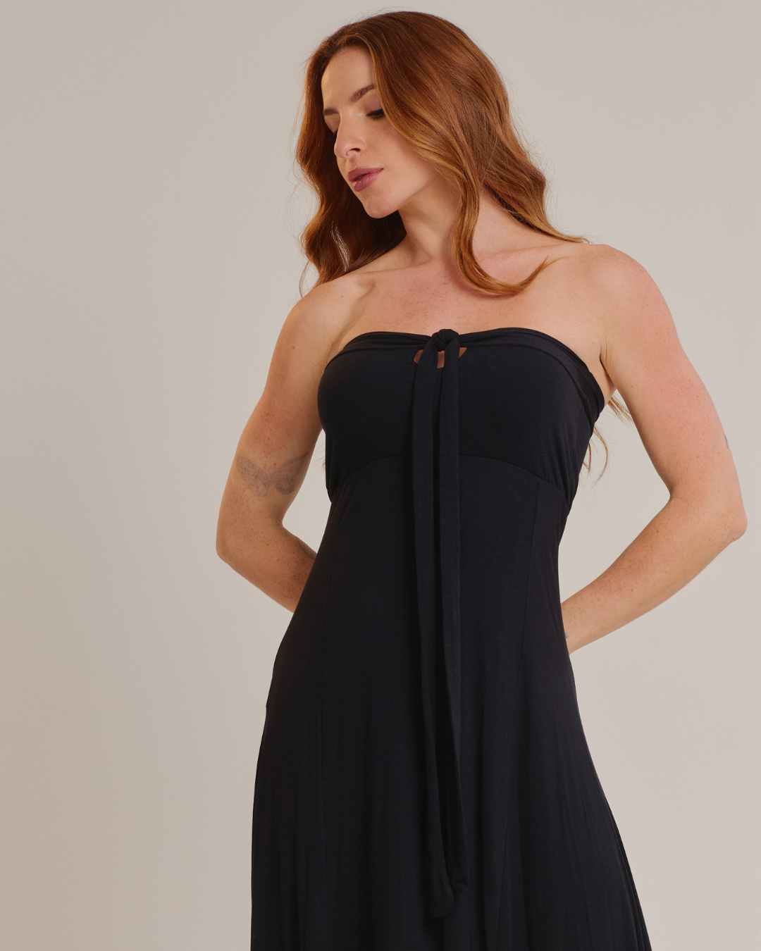 Vestido Longo Frente Única Soltinho e Elegante Preto - ALYA