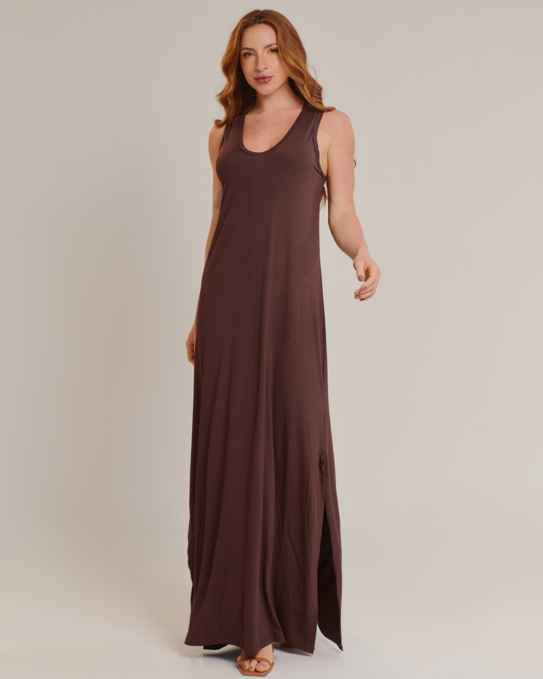 Vestido Longo Feminino Básico Elegante com Fenda Marrom - ALYA