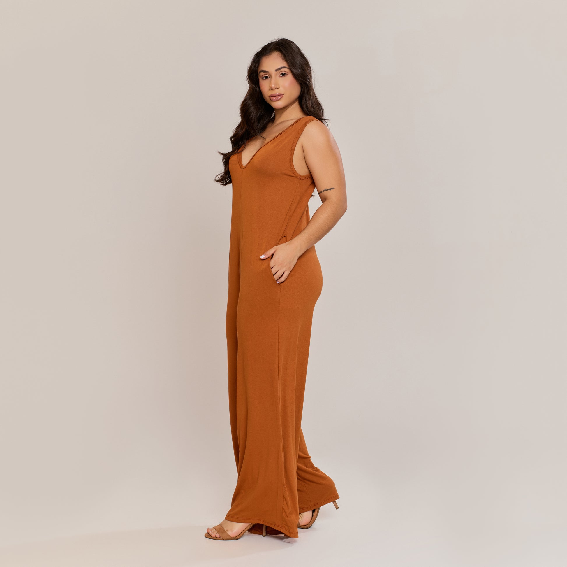 Macacão Longo Feminino Elegante Regata Camurça - ALYA