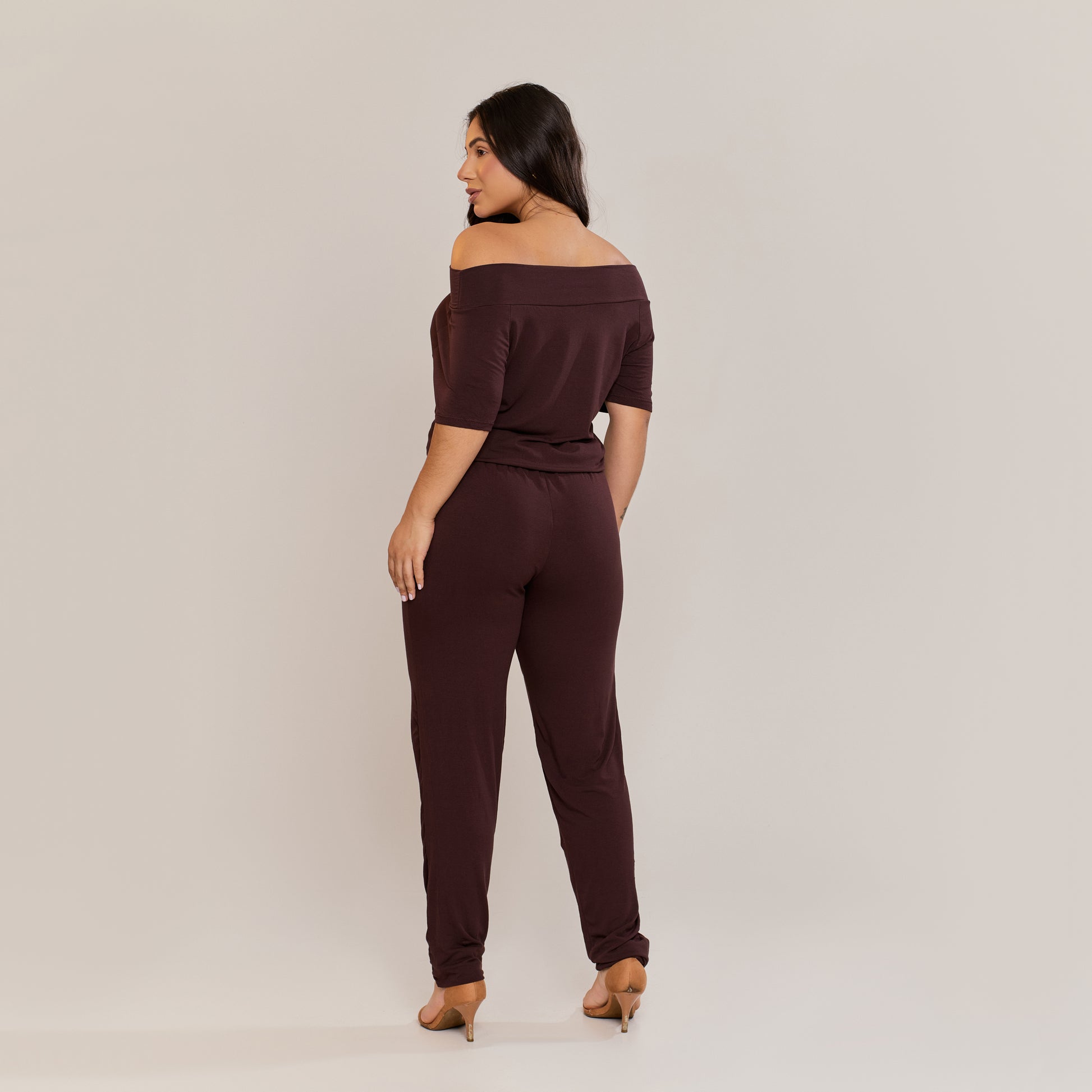 Macacão Feminino Capri Viscolycra Ombro a Ombro com Bolsos Ajuste na Cintura - ALYA