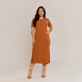 Vestido Midi Viscolycra Feminino com Fenda Lateral Manga Curta Caimento Reto - ALYA