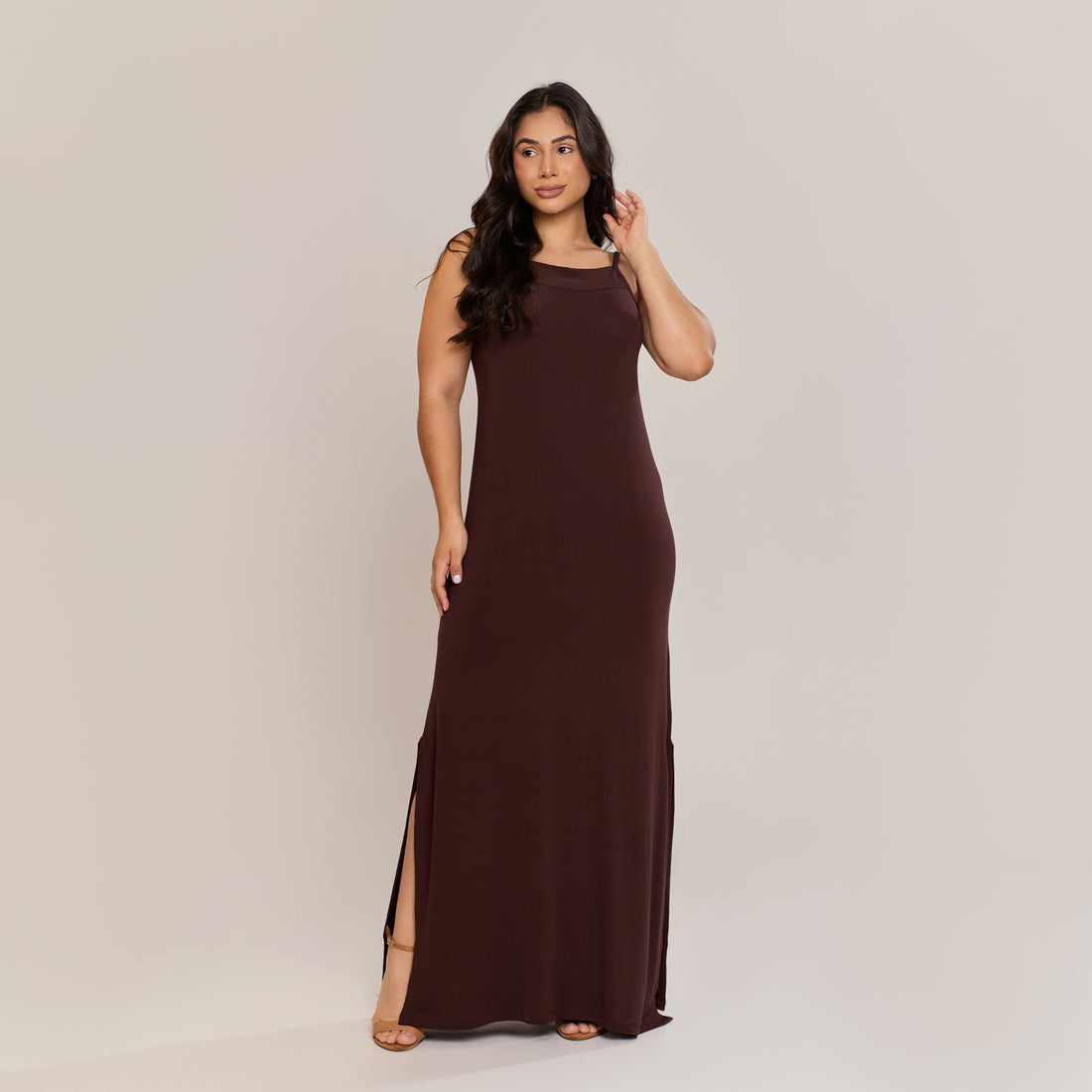 Vestido Longo Marrom Viscolycra Alça Fina com Fenda Lateral Feminino Caimento Reto - ALYA